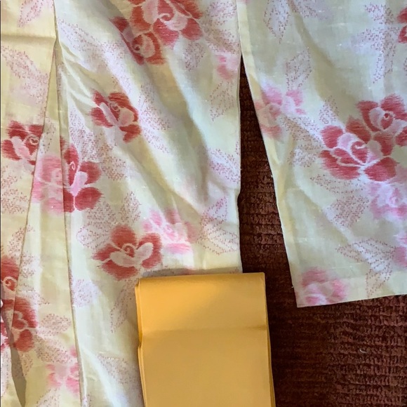 Vintage Floral Kimono - Picture 3 of 3